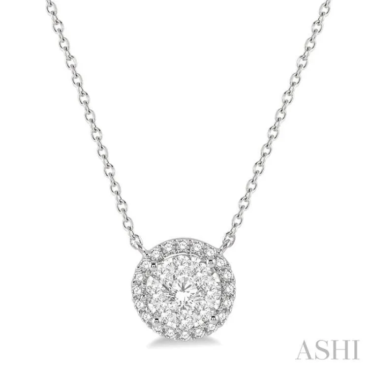 1/2 ctw Circular Pendant Round Cut Diamond Lovebright Necklace in 14K White Gold