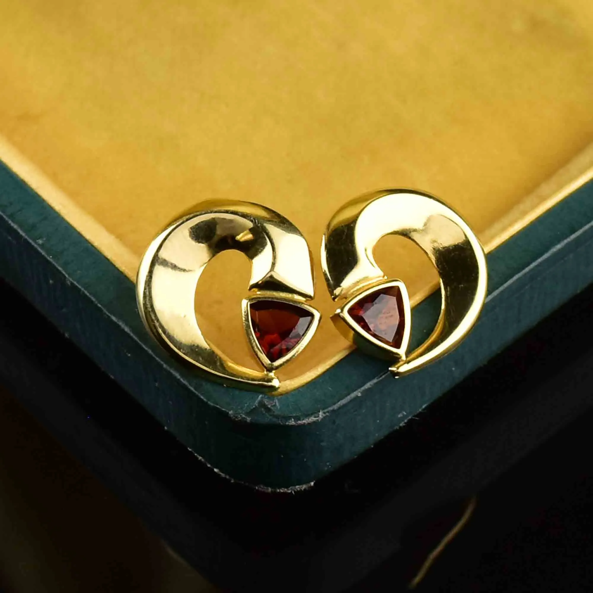 14K Gold Trillion Cut Garnet Stud Earrings