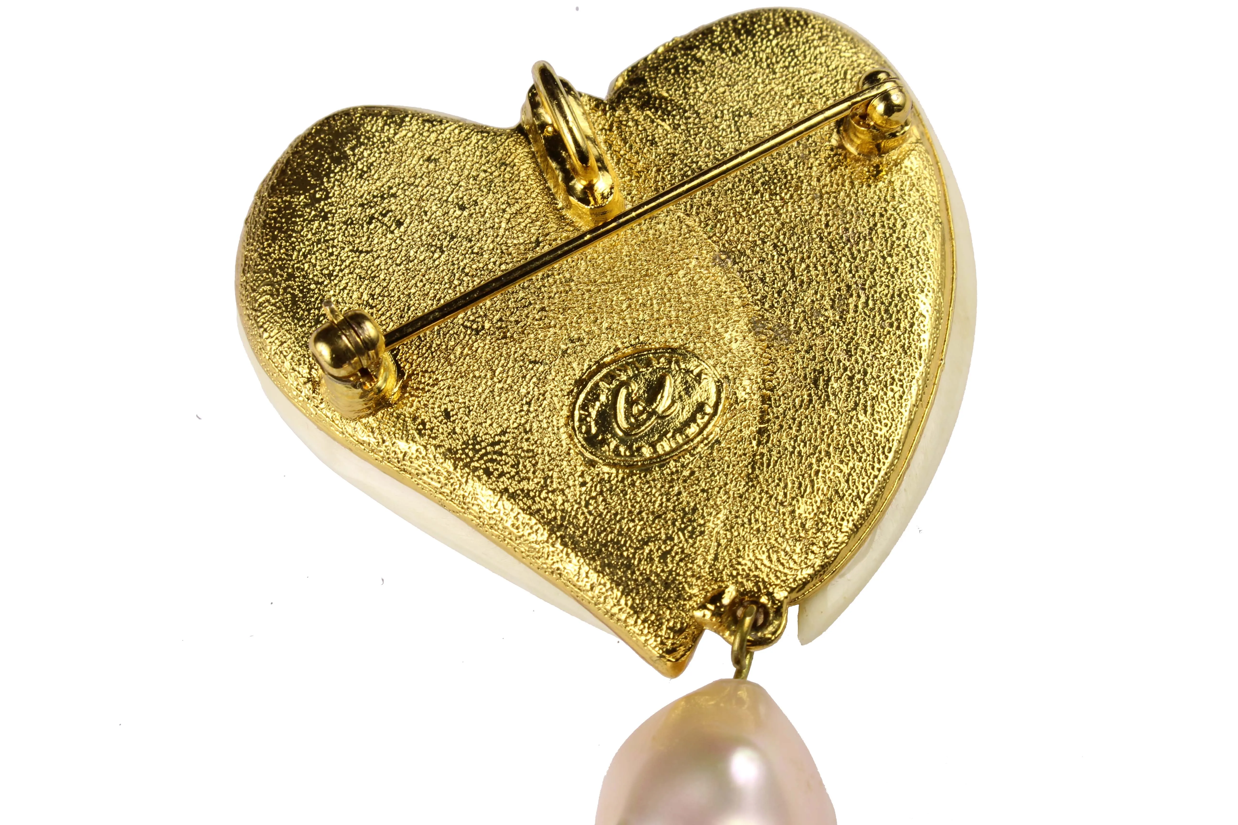 CHRISTIAN LACROIX faux ivory heart brooch pendant