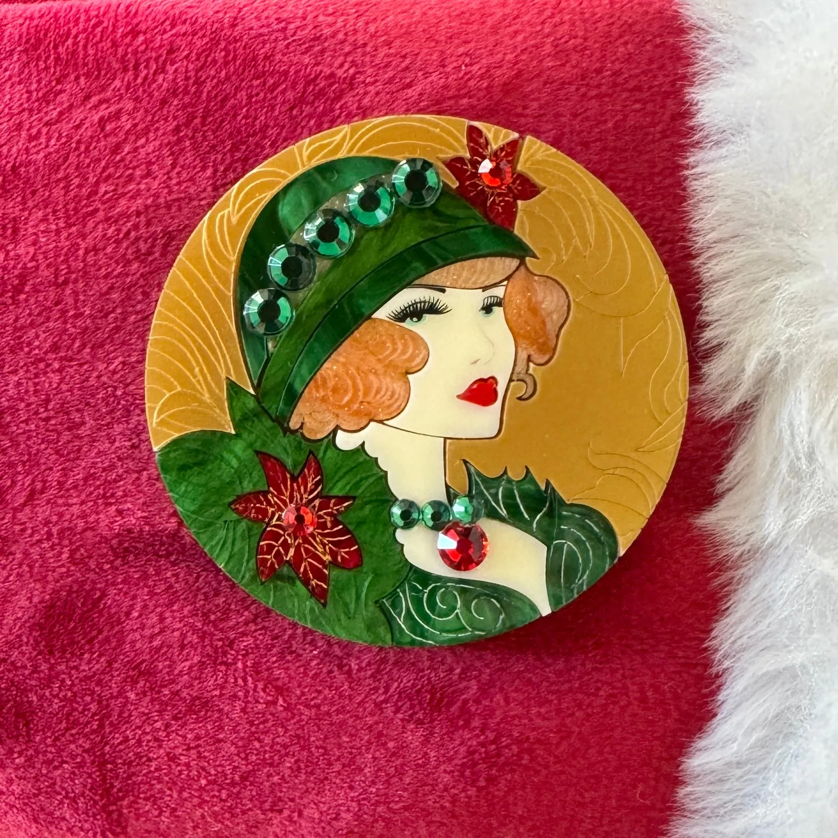 Christmas muse - brooch