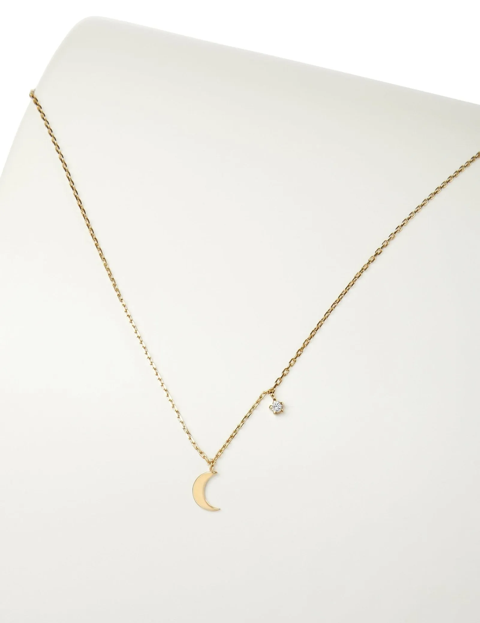 Luna Necklace