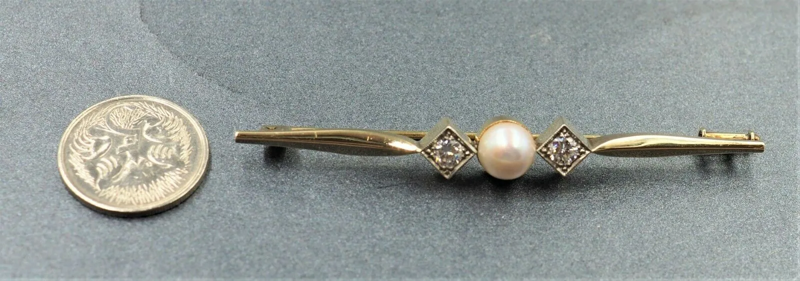 Pearl & Diamond 14ct Yellow & White Gold Bar Brooch