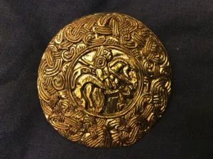 Viking Round Brooch VB-25