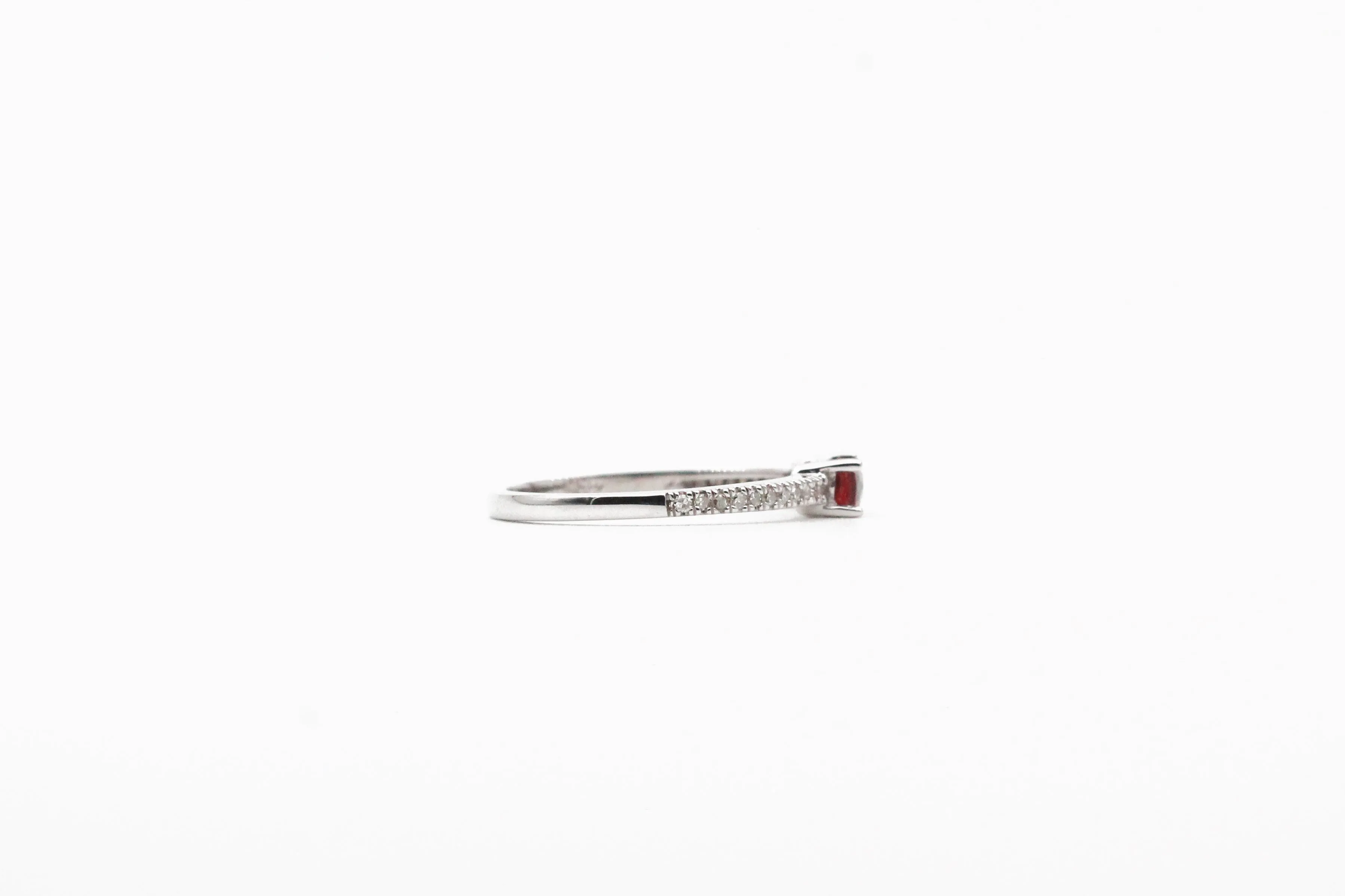 White Gold Garnet Ring with Diamonds